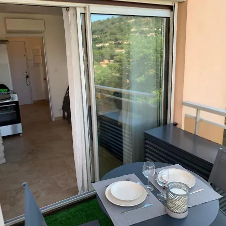 A 10Mn De La Plage!! Cavalaire-sur-Mer Exterior photo